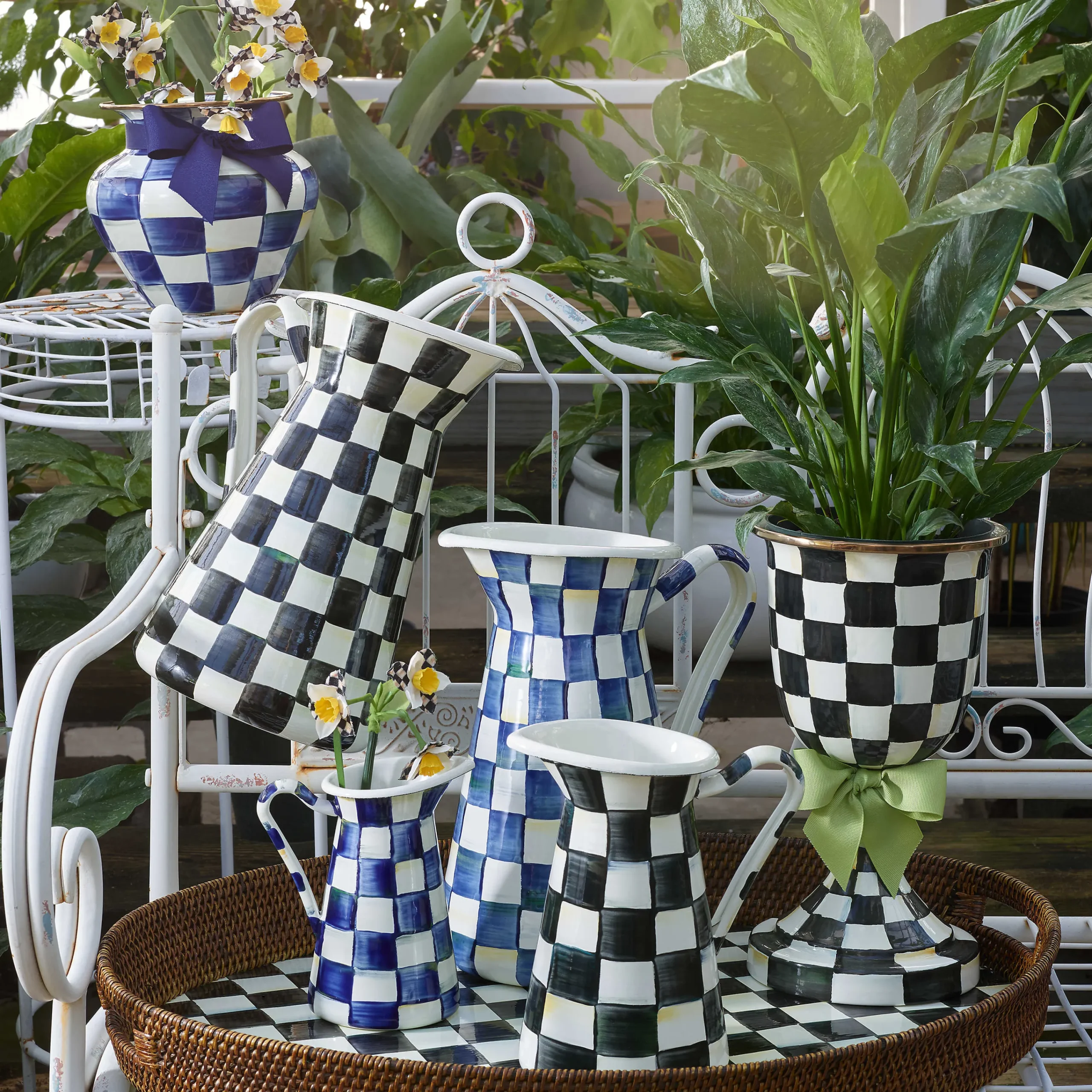 Courtly Check Enamel Pedestal Vase - Green Bow|MacKenzie-Childs