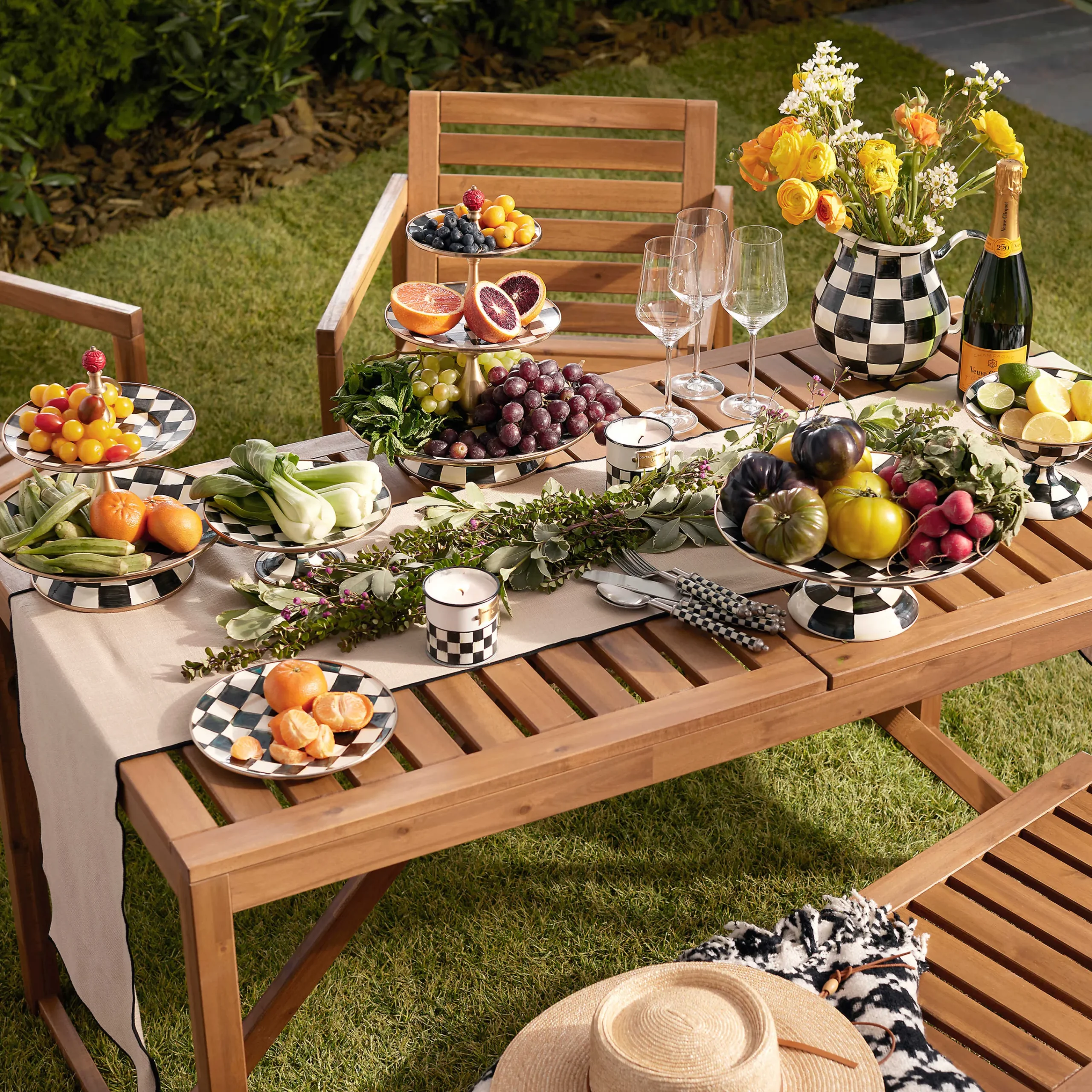 Courtly Check Enamel Two Tier Sweet Stand|MacKenzie-Childs Best