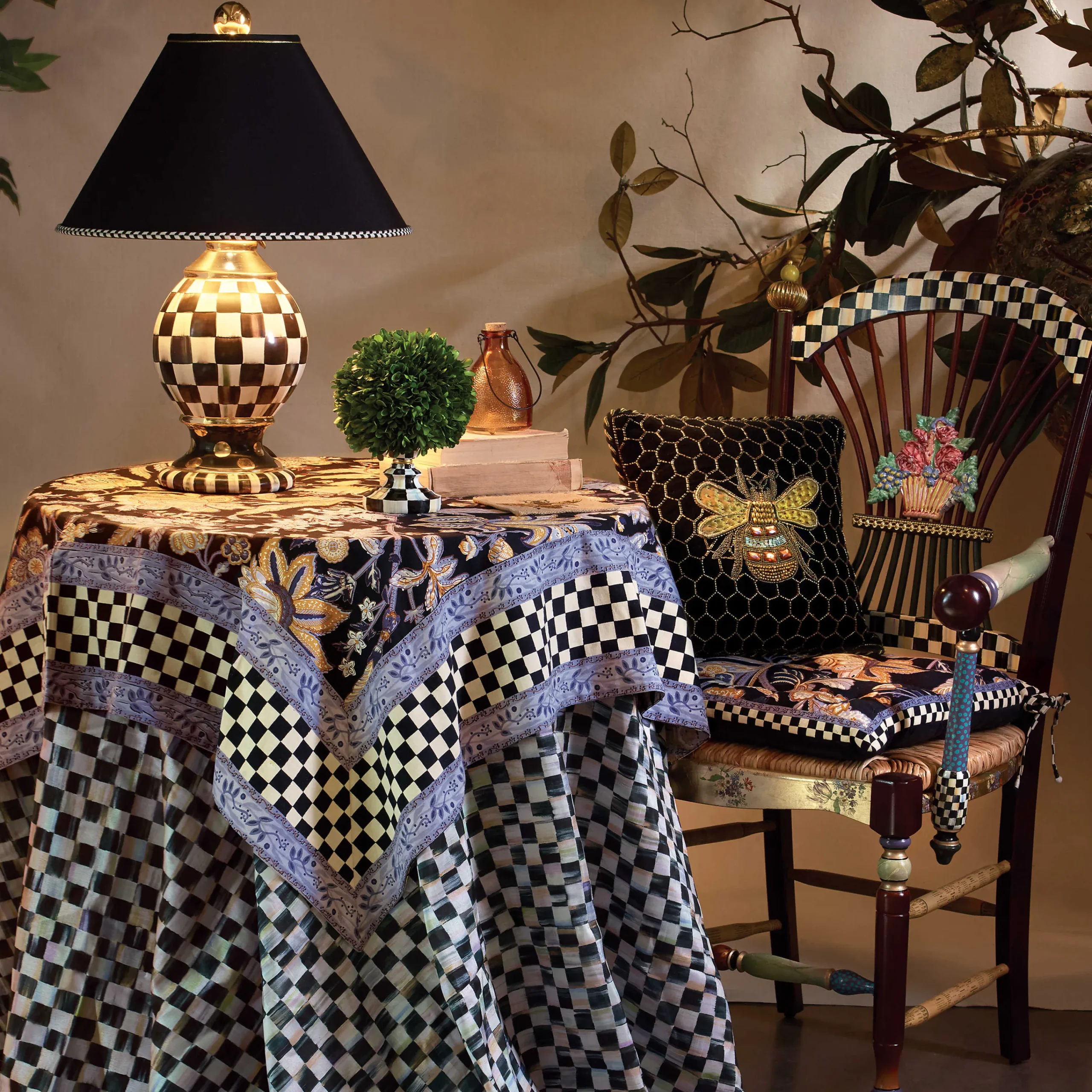 Courtly Check Globe Lamp|MacKenzie-Childs Best