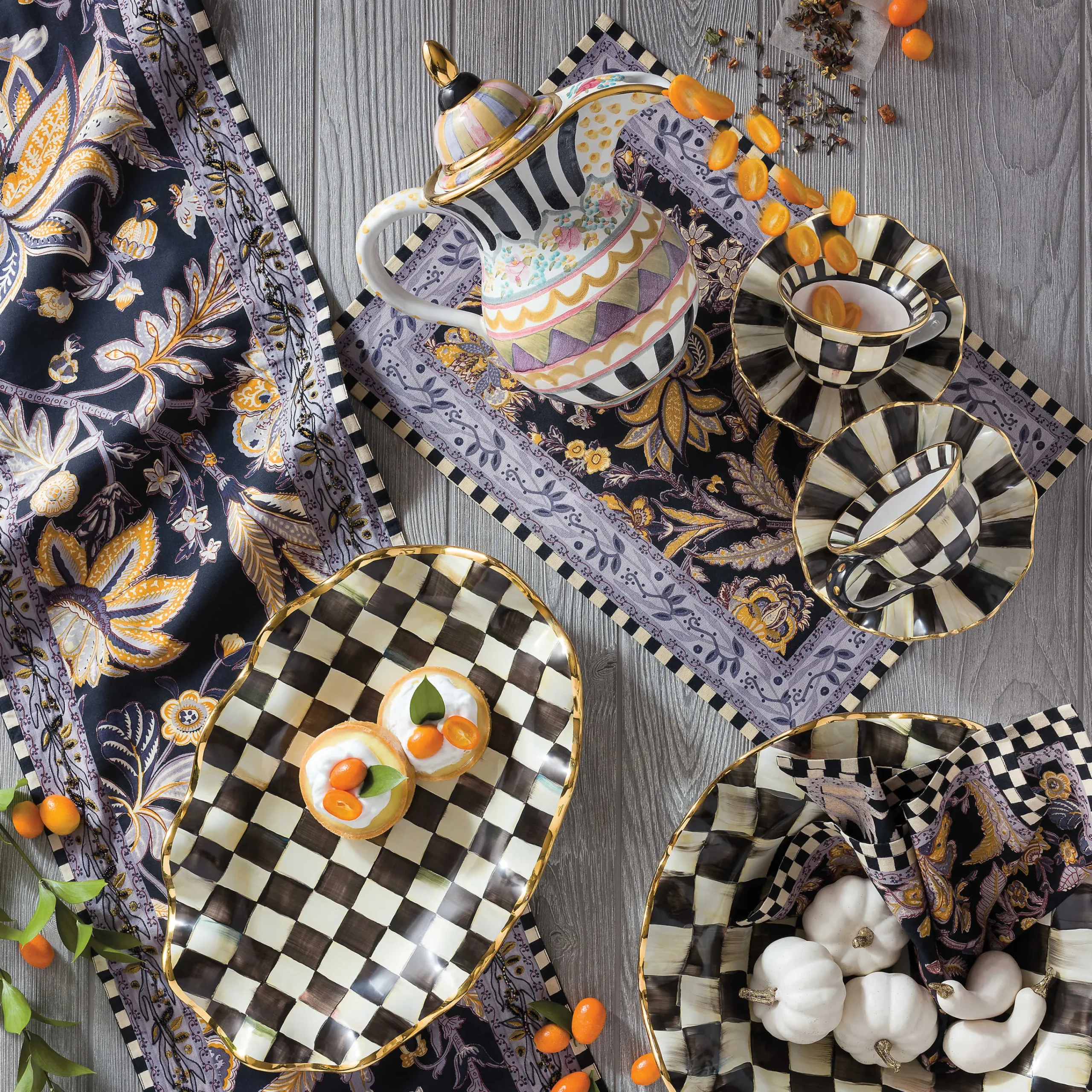 Courtly Check Medium Fluted Serving Bowl|MacKenzie-Childs Discount