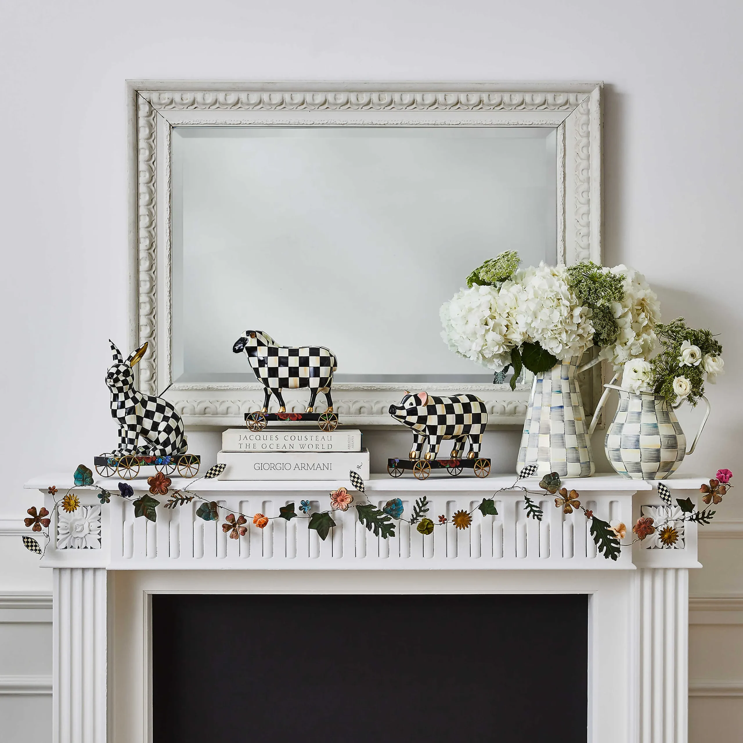 Courtly Check Pig On Parade Decor|MacKenzie-Childs