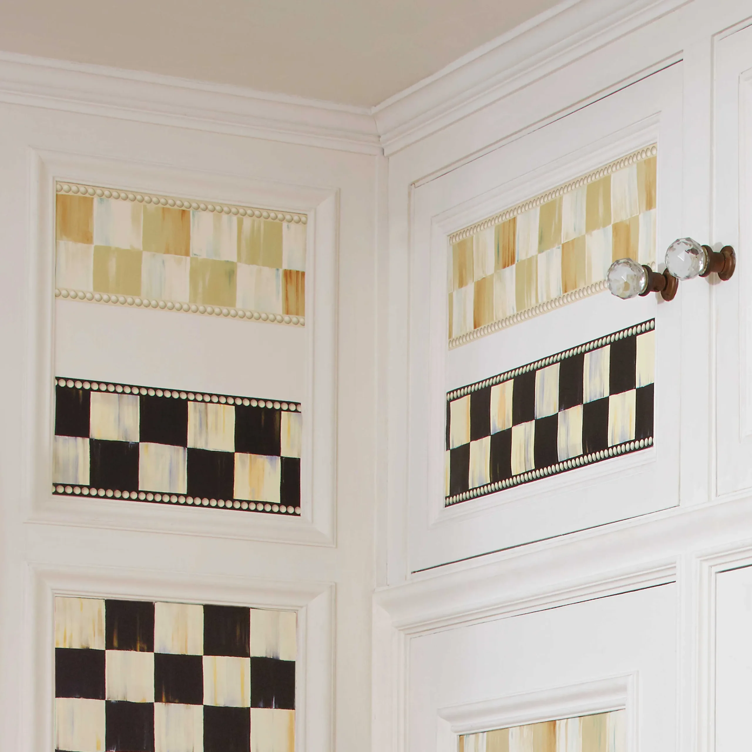 Courtly Check Wallpaper Border|MacKenzie-Childs Discount