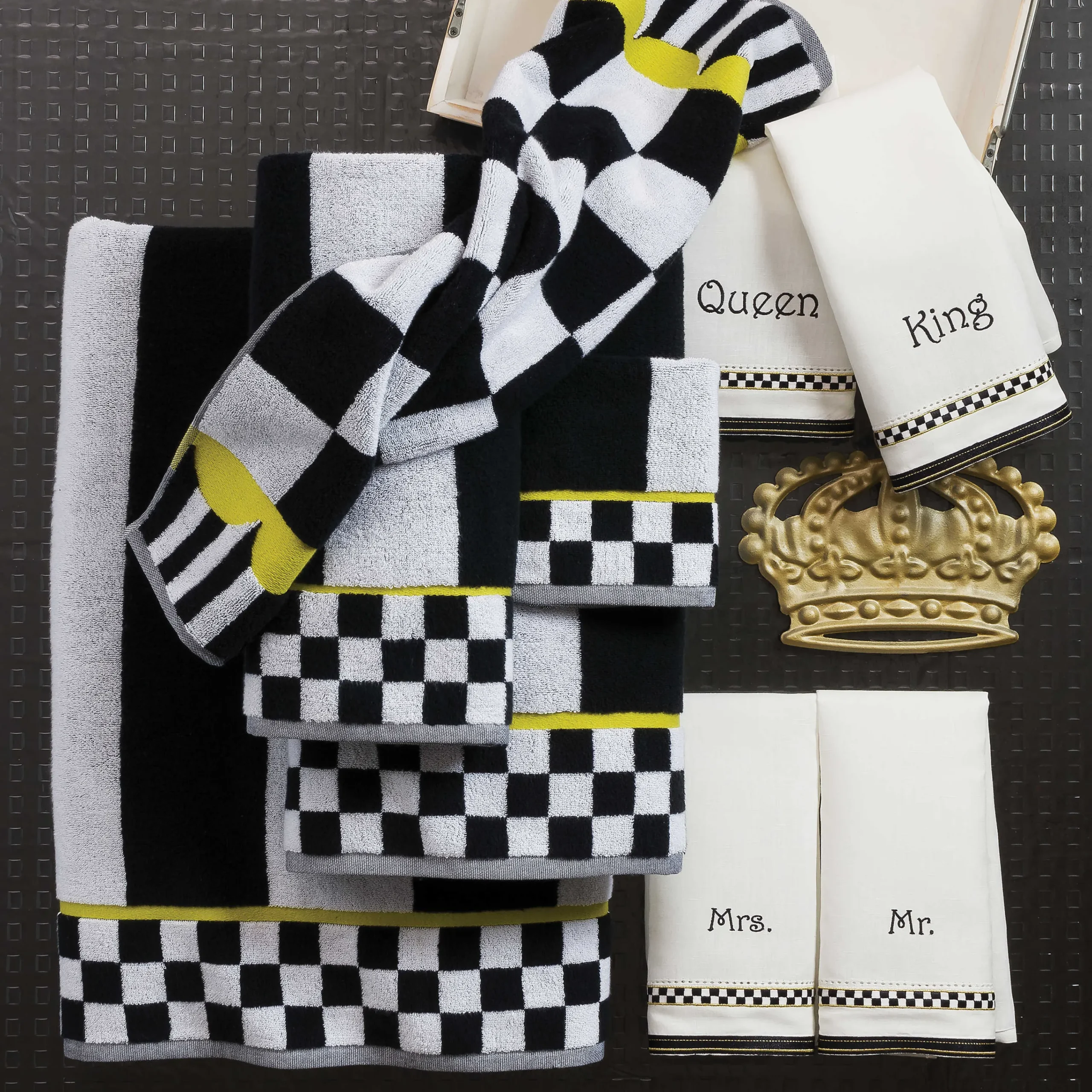 Courtly Stripe Bath Towel|MacKenzie-Childs Hot