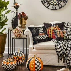 Houndstooth Throw - Black & Ivory|MacKenzie-Childs Hot
