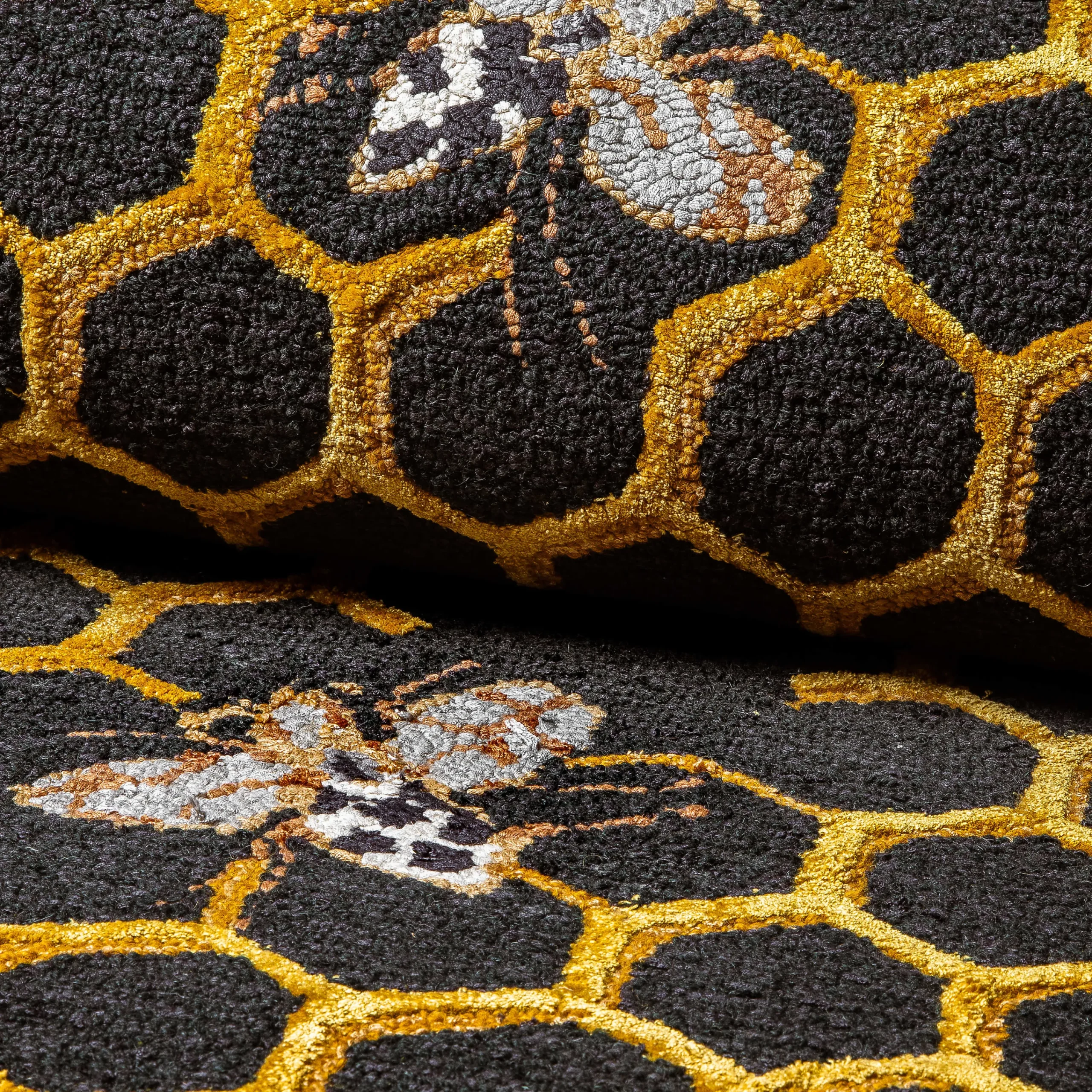 Queen Bee Rug - 6' Octagon|MacKenzie-Childs Discount