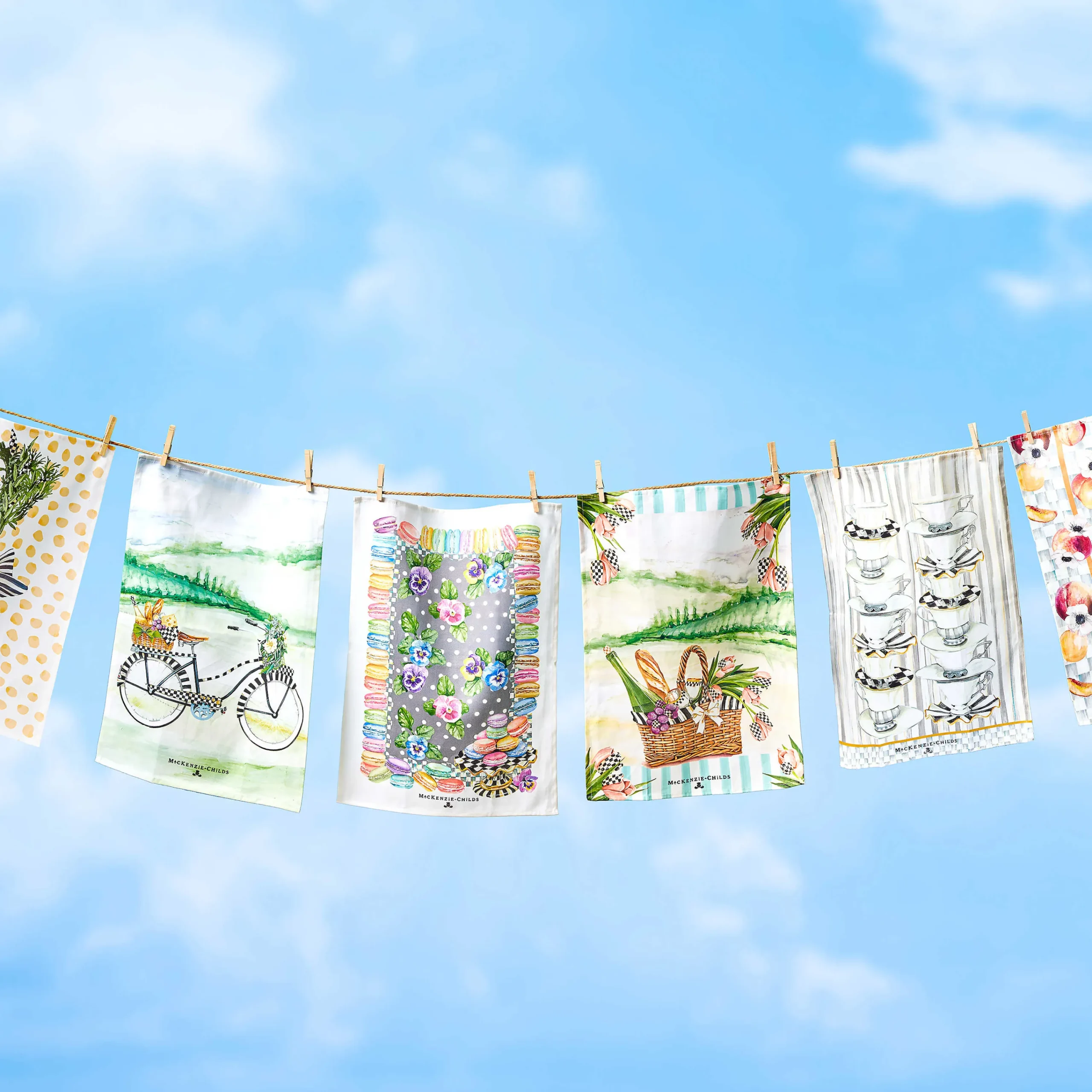 Vino Alfresco Dish Towel|MacKenzie-Childs Clearance